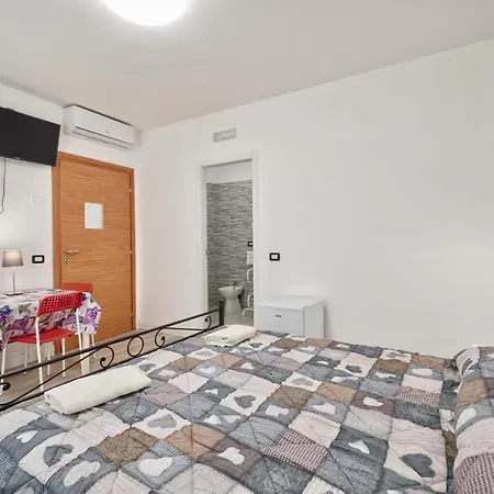 Venice Pink House Marghera