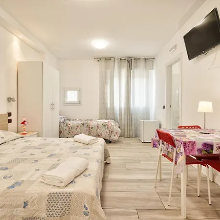 Venice Pink House Marghera