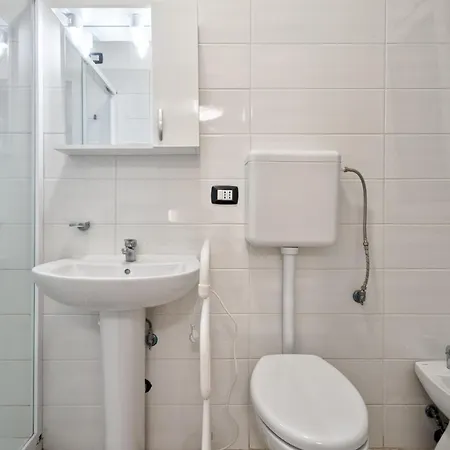 Affittacamere Venice Pink House 3*