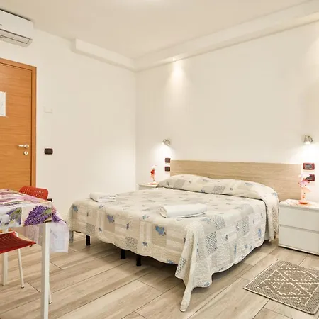 Venice Pink House Marghera