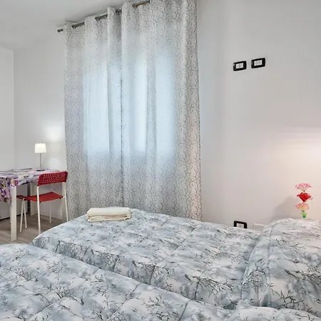 Venice Pink House Guest house *