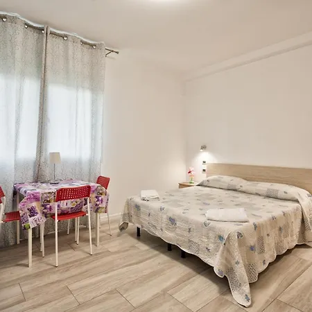 Venice Pink House Guest house