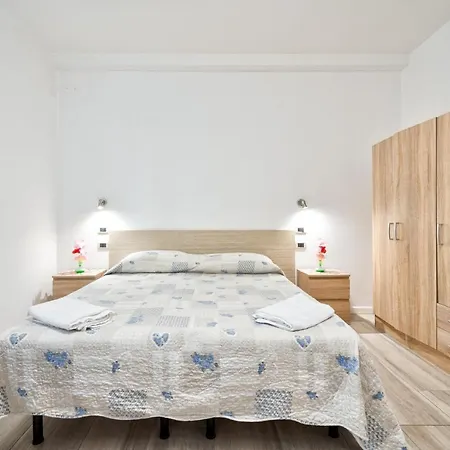 Venice Pink House Guest house *