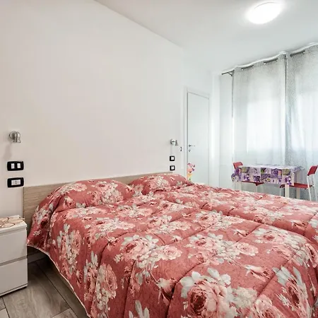 Venice Pink House Marghera