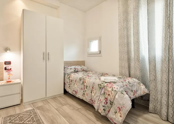 Venice Pink House Marghera