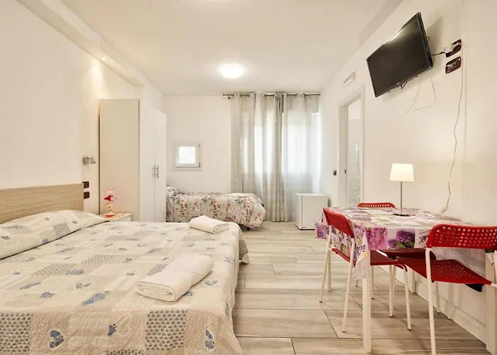 Venice Pink House Marghera